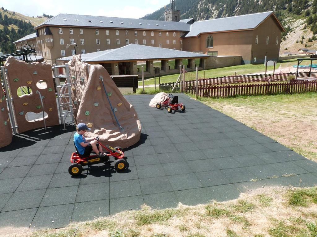 Apartaments Vall De Nuria Queralbs Zewnętrze zdjęcie